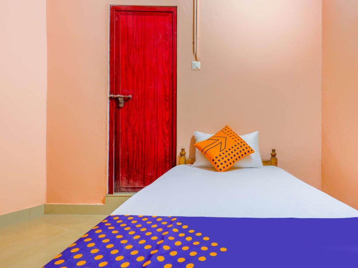 Oyo New Mubarak Tourist Home Panmana 외부 사진