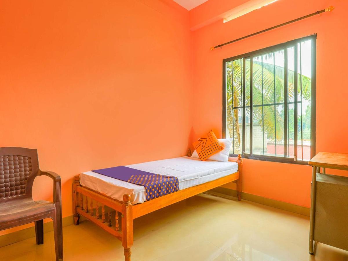 Oyo New Mubarak Tourist Home Panmana 외부 사진